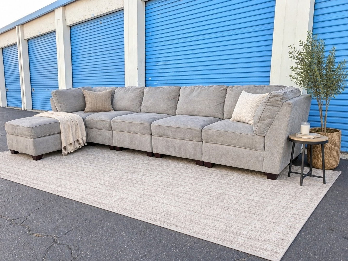 Thomasville Gray Modular Sectional