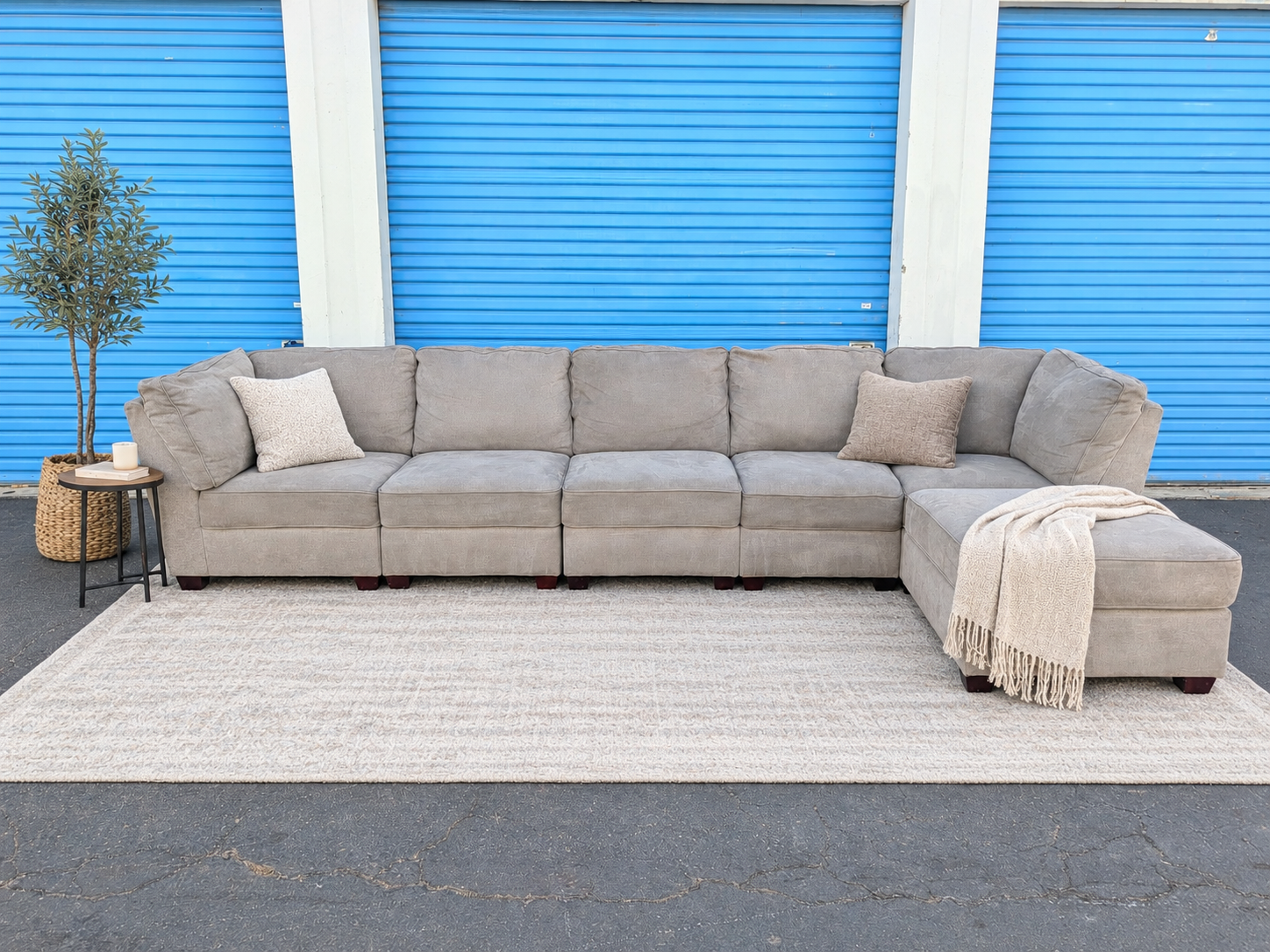 Thomasville Gray Modular Sectional