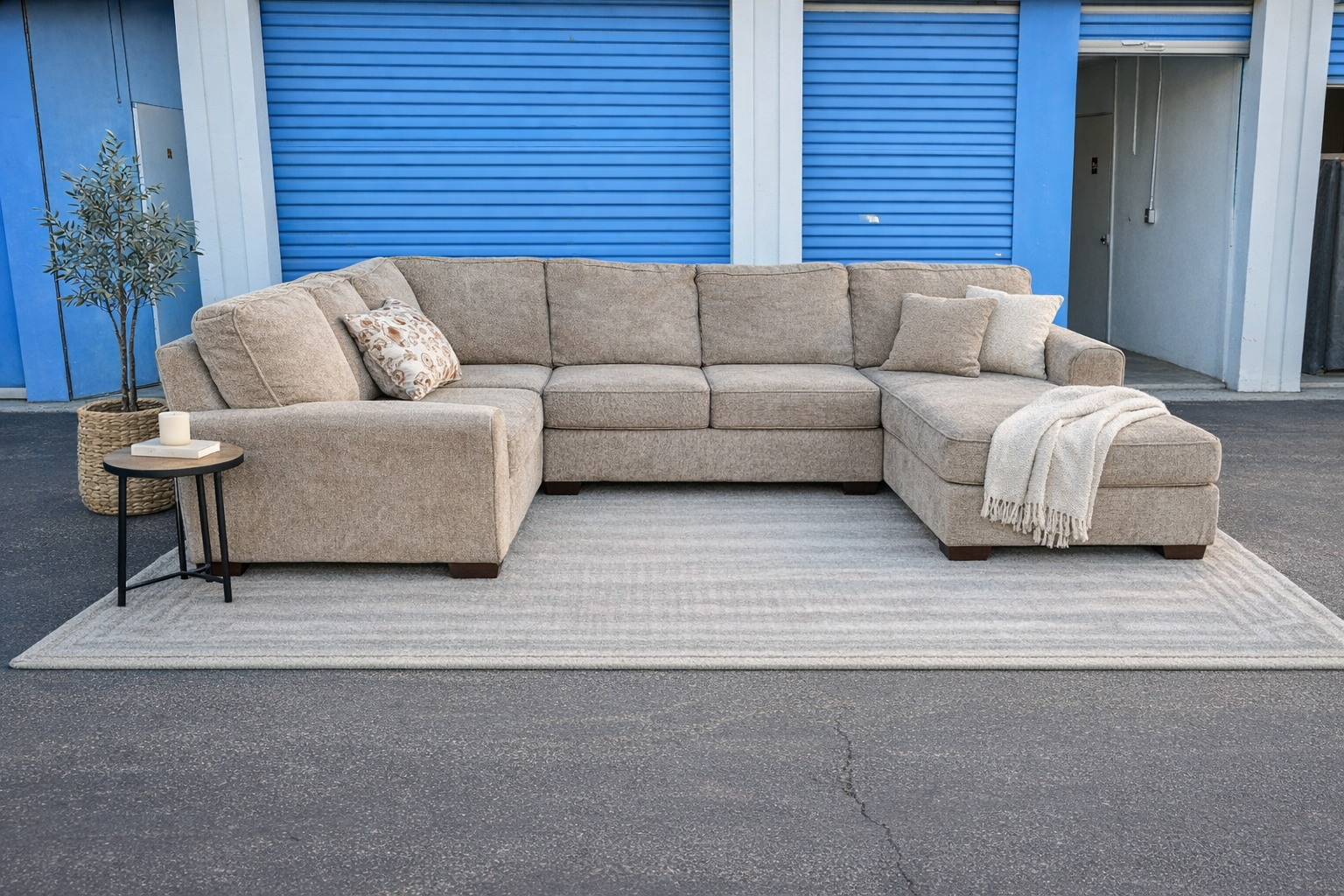 Light Taupe Ashley Patola Park 4-Piece Sectional