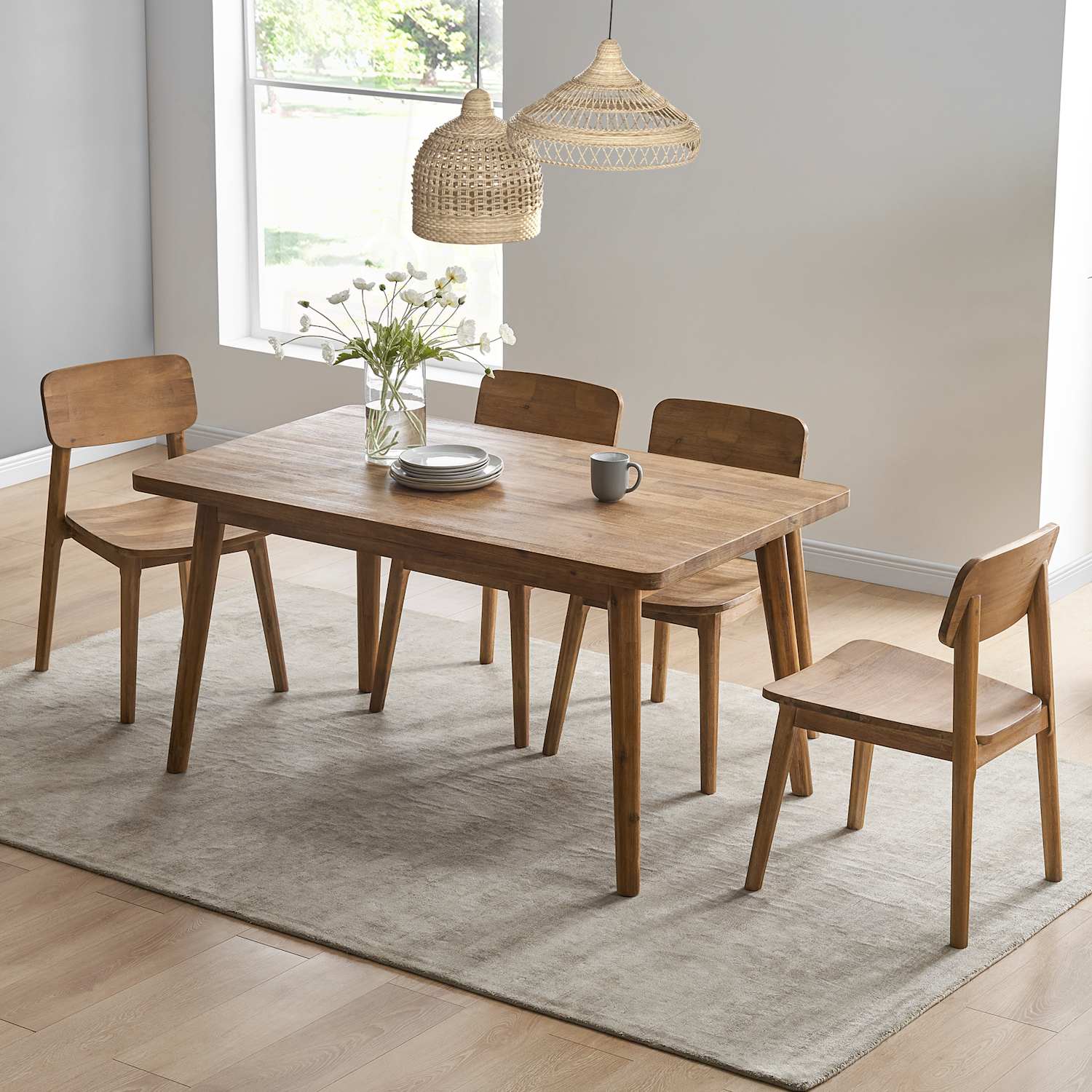 New Castlery Dining Table