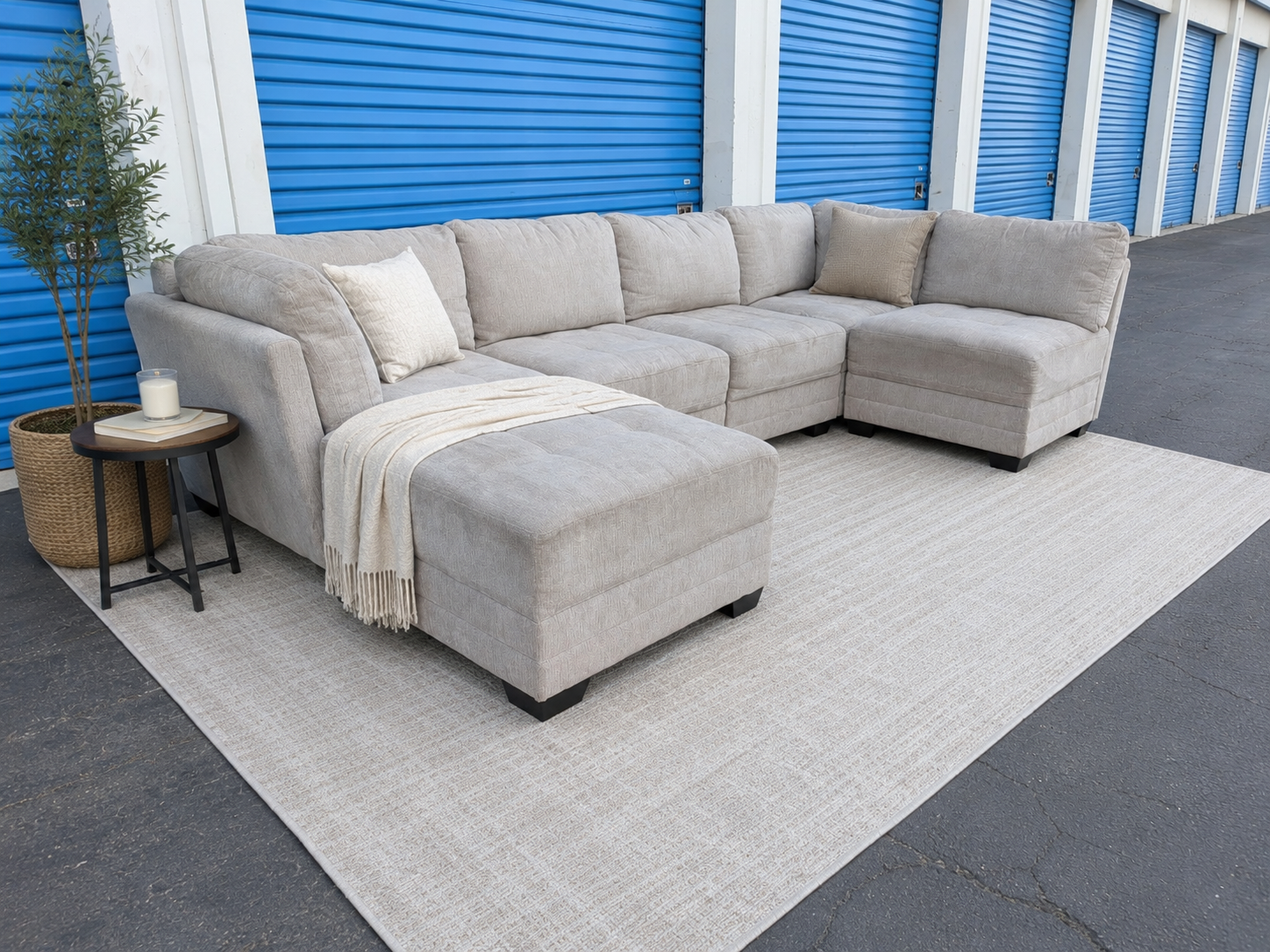Light Gray 6 Piece Modular